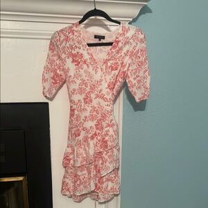 1 STATE Express Pink Floral Mini Dress
